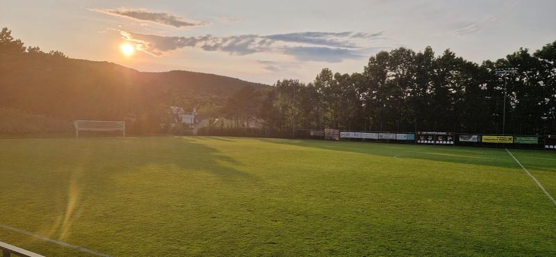 Sportplatz Bild 15